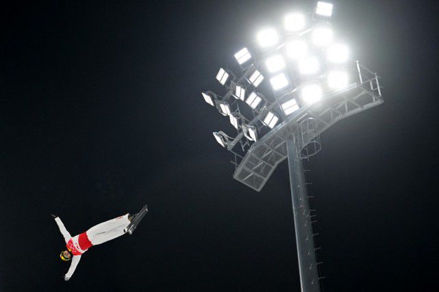 丝袜国产视频